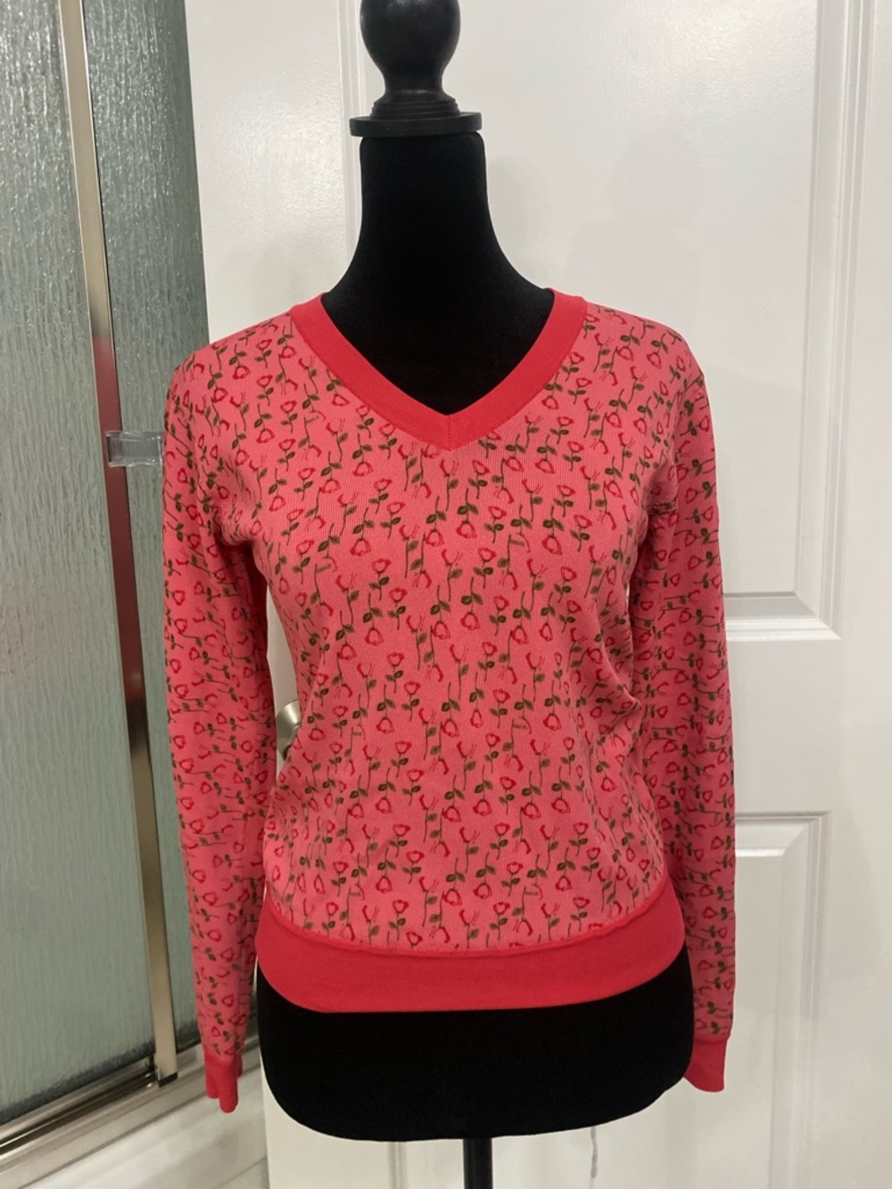 Rare Vintage 1980s Pink V-Neck Pullover Top | Size S
